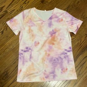 Tie dye V-neck T-shirt